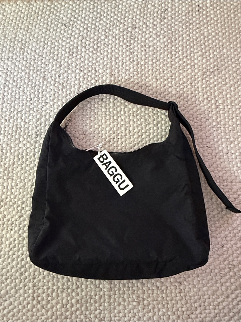 BAGGU Black Shoulder Tote with Top Zip